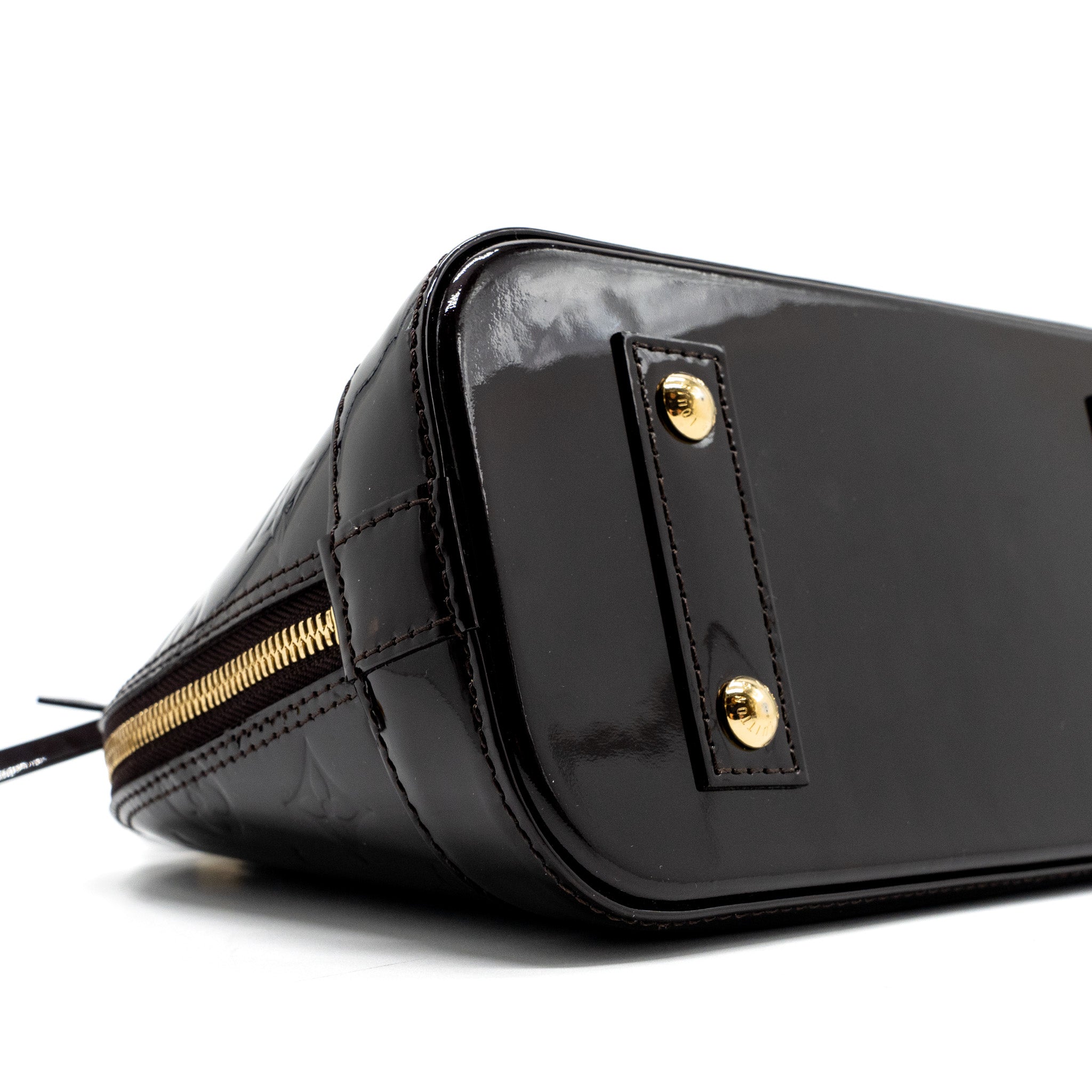 AAA Replica Louis Vuitton LV ALMA BB PATENT AMARANTE GHW