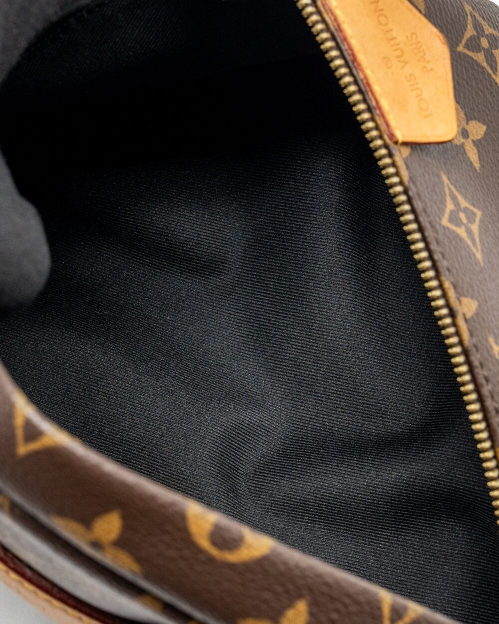 AAA Replica Louis Vuitton LV BUMBAG MONOGRAM CANVAS GHW