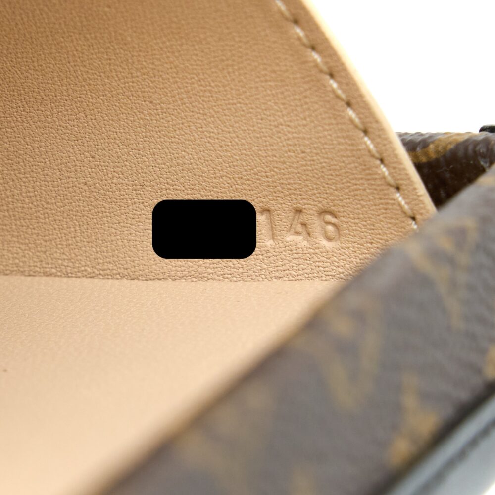 AAA Replica Louis Vuitton LV PETIT MALLE MONOGRAM CANVAS GHW