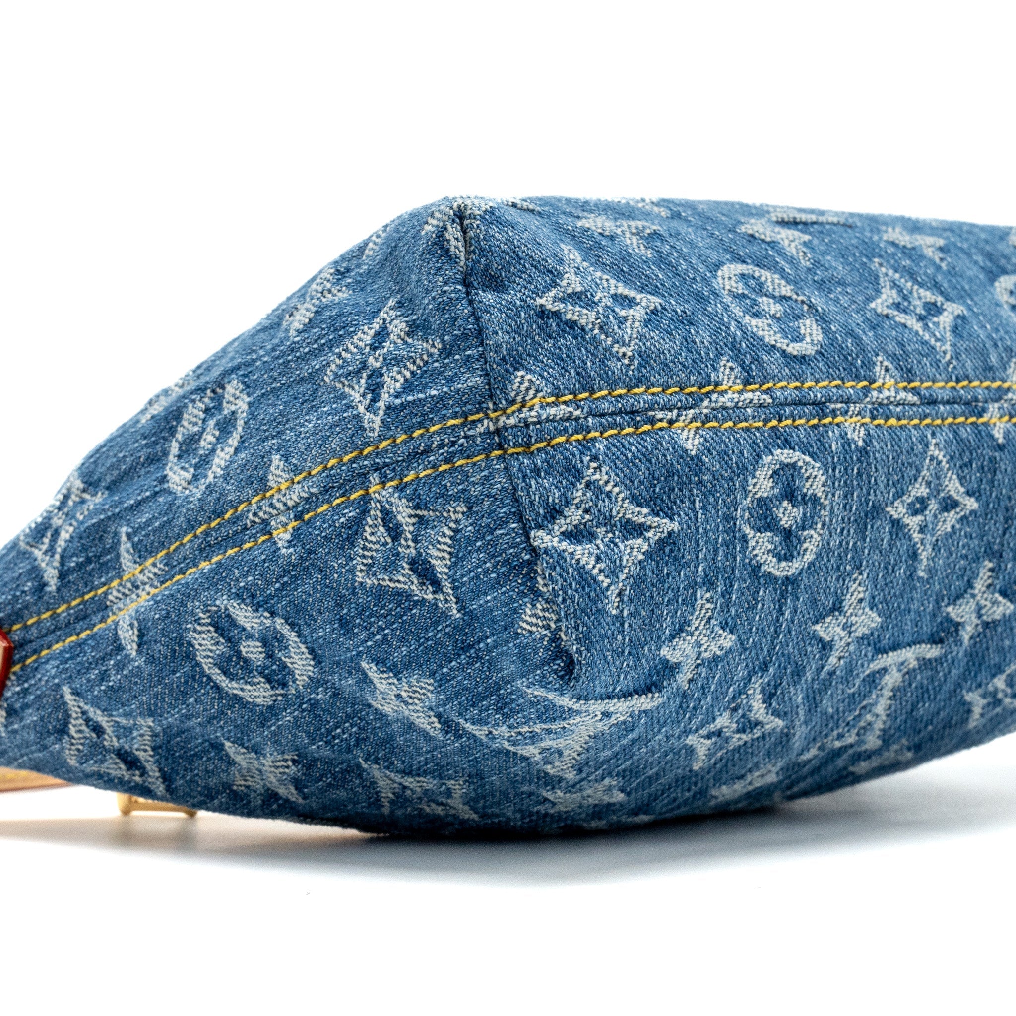 AAA Replica Louis Vuitton LV HILLS POCHETTE MONOGRAM DENIM BLUE GHW