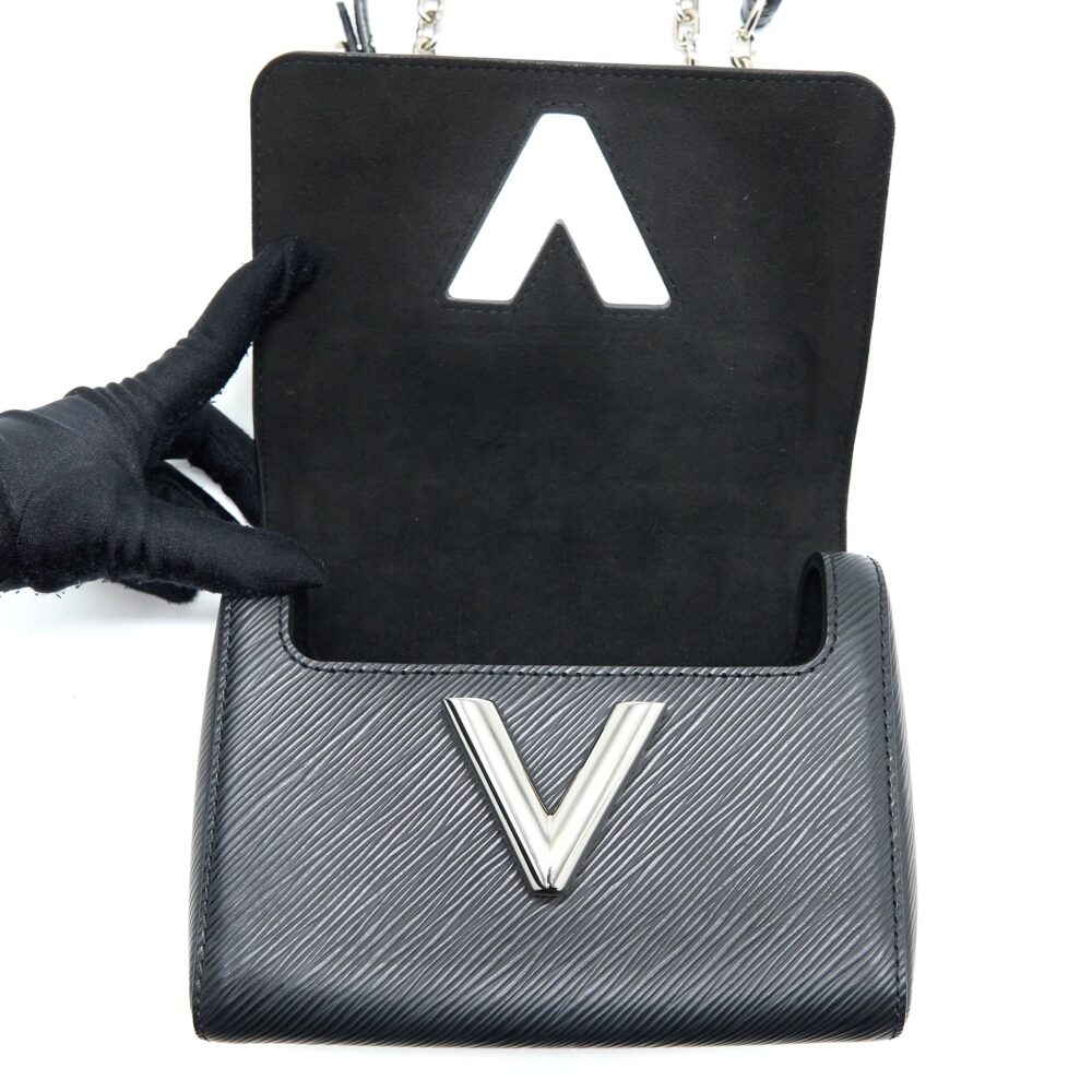 AAA Replica Louis Vuitton LV TWIST PM EPI BLACK SHW