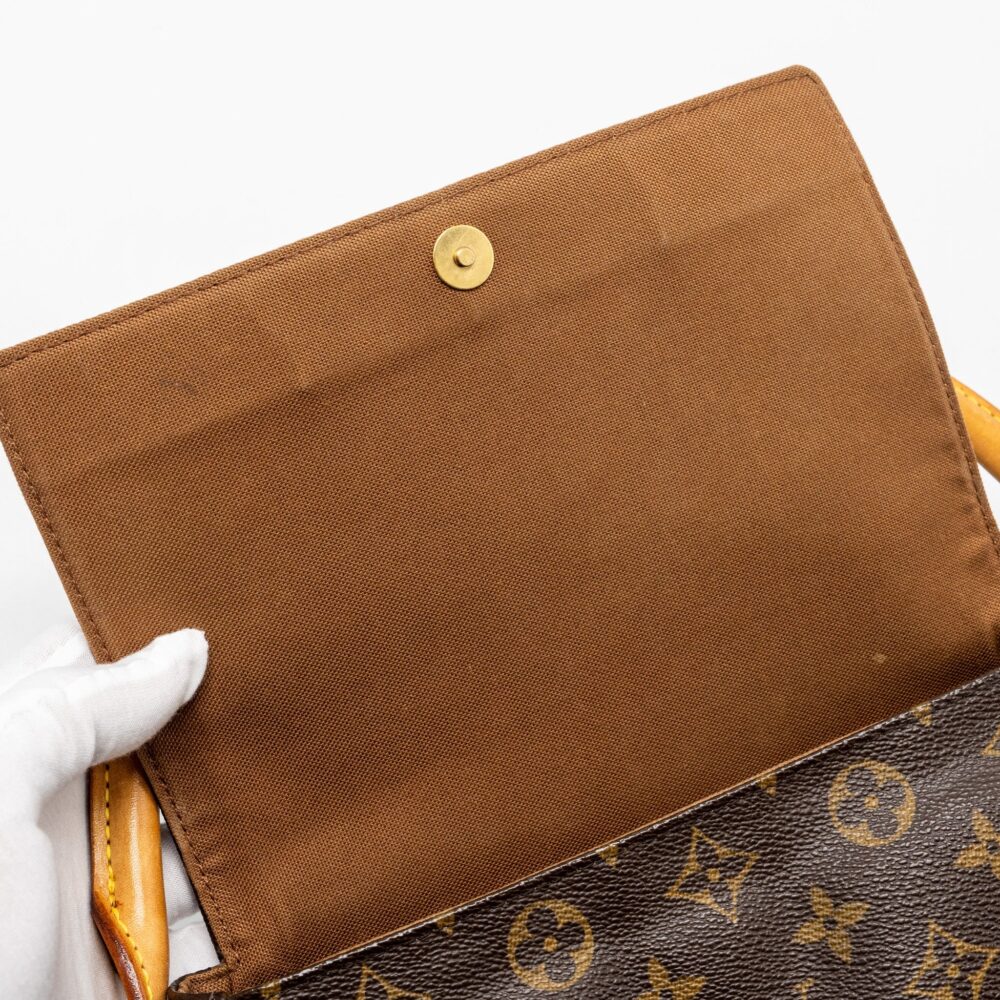 AAA Replica Louis Vuitton LV VINTAGE MINI LOOPING SHOULDER BAG MONOGRAM CANVAS GHW