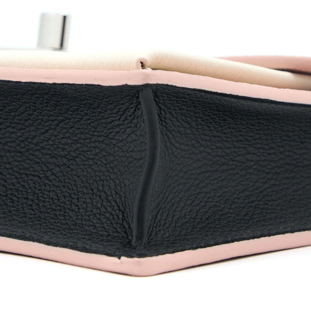 AAA Replica Louis Vuitton LV MYLOCKME CHAIN POCHETTE CALFSKIN PINK SHW