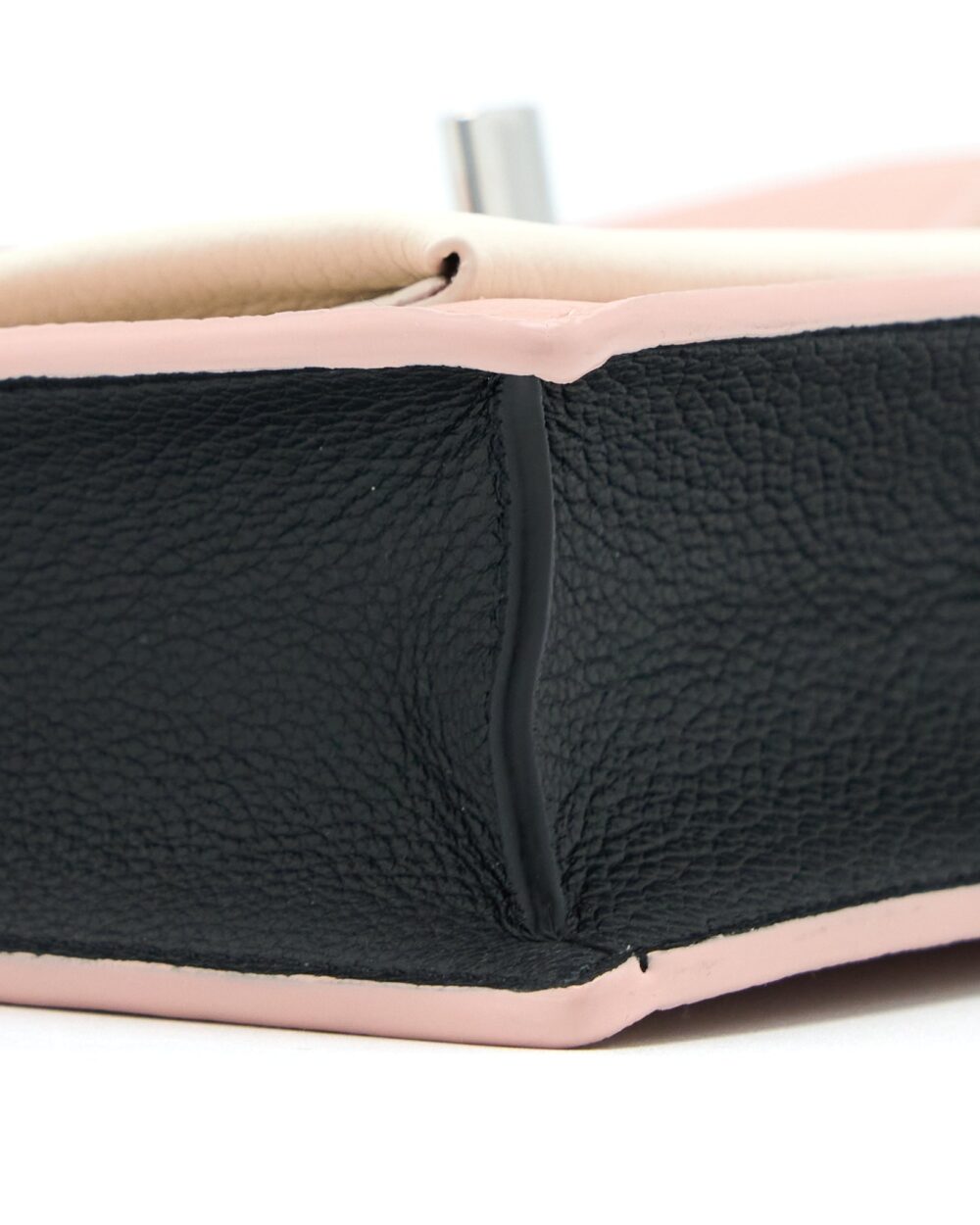 AAA Replica Louis Vuitton LV MYLOCKME CHAIN POCHETTE CALFSKIN PINK SHW