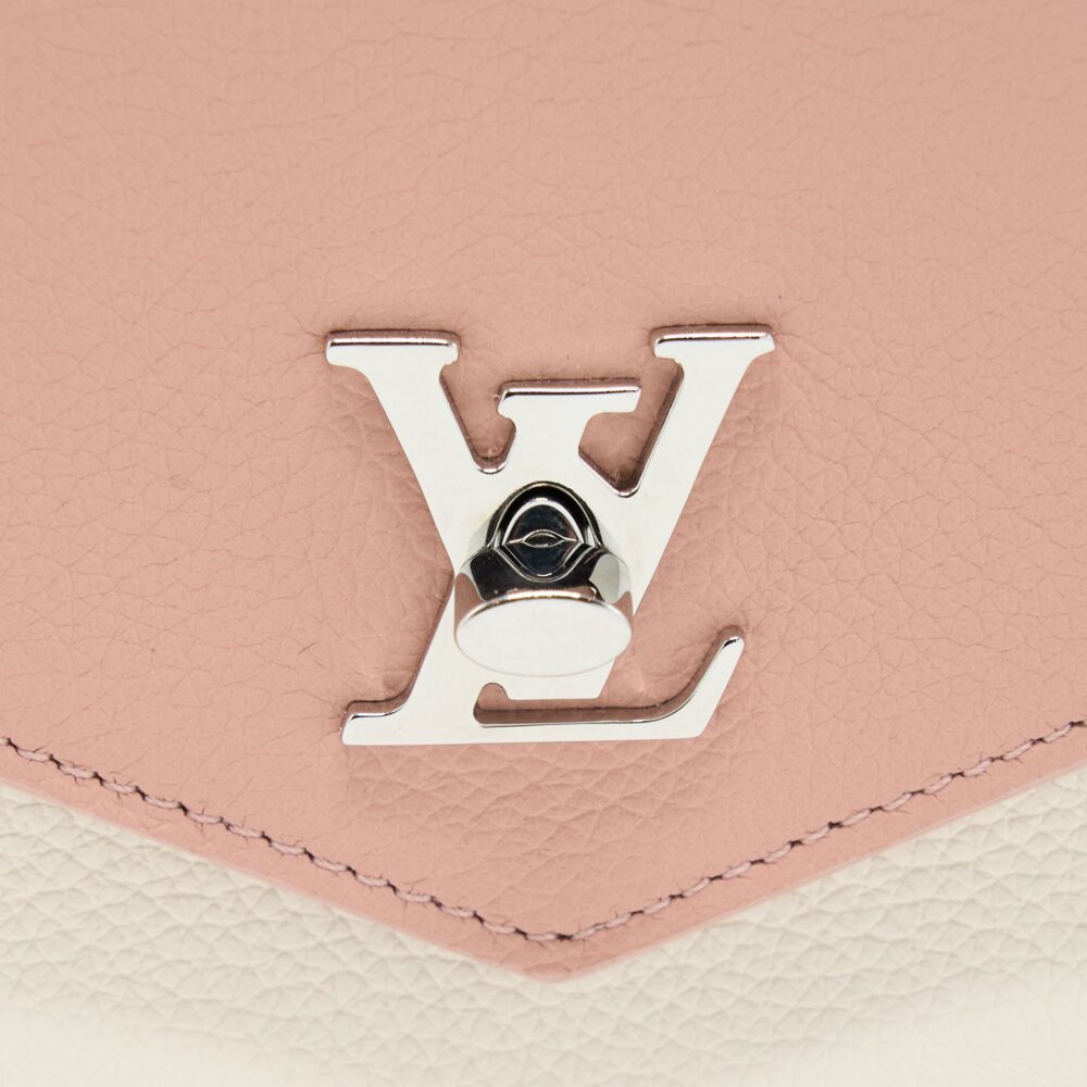 AAA Replica Louis Vuitton LV MYLOCKME CHAIN POCHETTE CALFSKIN PINK SHW