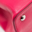 AAA Replica Louis Vuitton LV CAPUCINES TAURILLON HOT PINK SHW