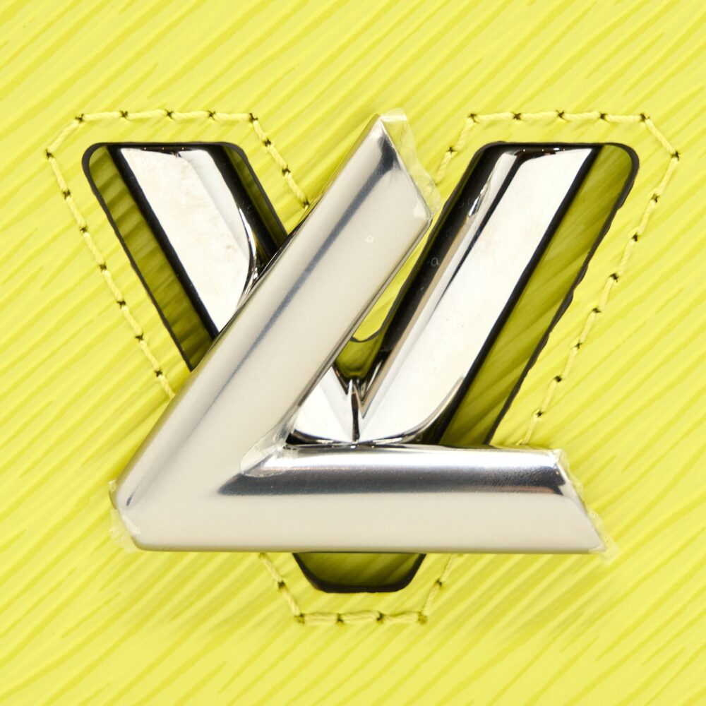 AAA Replica Louis Vuitton LV MINI TWIST EPI ACID GREEN SHW