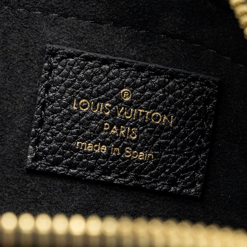 AAA Replica Louis Vuitton LV SPEEDY 20 BANDOULIERE MONOGRAM EMPREINTE BLACK GHW