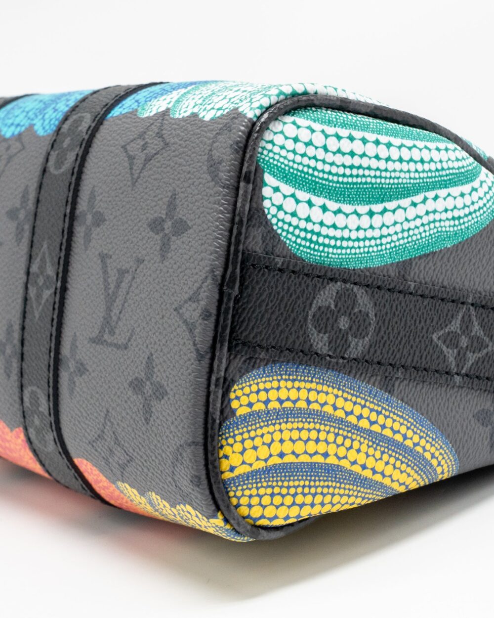 AAA Replica Louis Vuitton LV X YAYOI KUSAMA KEEPALL BANDOULIERE 25 PUMPKIN MULTICOLOURED MONOGRAM CANVAS SHW