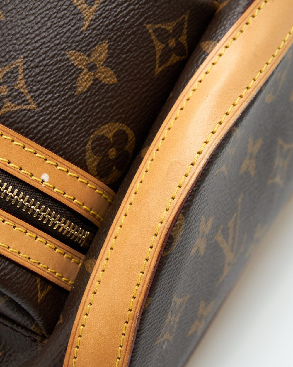 AAA Replica Louis Vuitton LV SAC A DOS BOSPHORE BACKPACK MONOGRAM CANVAS GHW