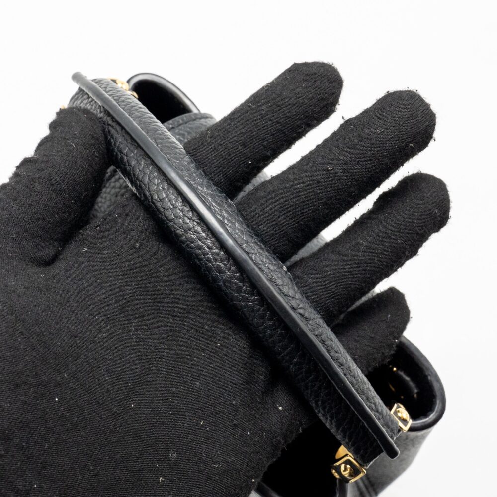 AAA Replica Louis Vuitton LV CAPUCINES MINI TAURILLON BLACK GHW