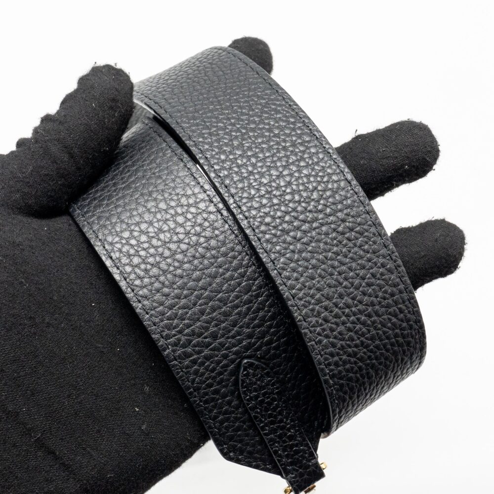 AAA Replica Louis Vuitton LV CAPUCINES MINI TAURILLON BLACK GHW