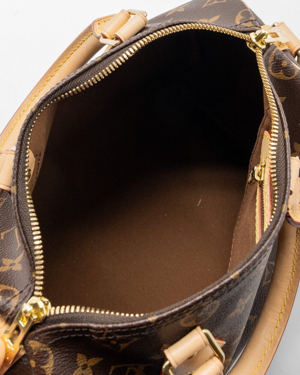 AAA Replica Louis Vuitton LV SPEEDY BANDOULIERE 25 MONOGRAM CANVAS GHW