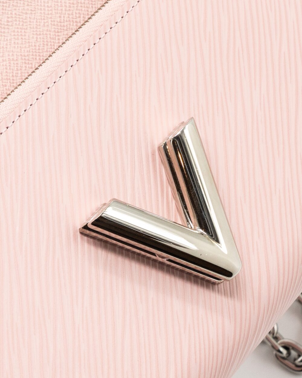 AAA Replica Louis Vuitton LV TWIST CHAIN POUCH EPI ROSE BALLERINE SHW
