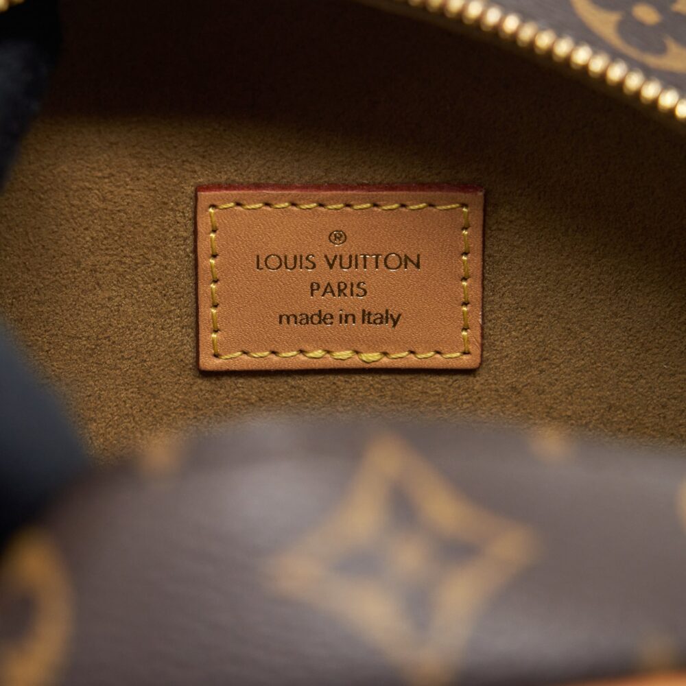 AAA Replica Louis Vuitton LV BOITE CHAPEAU SOUPLE MM MONOGRAM CANVAS GHW