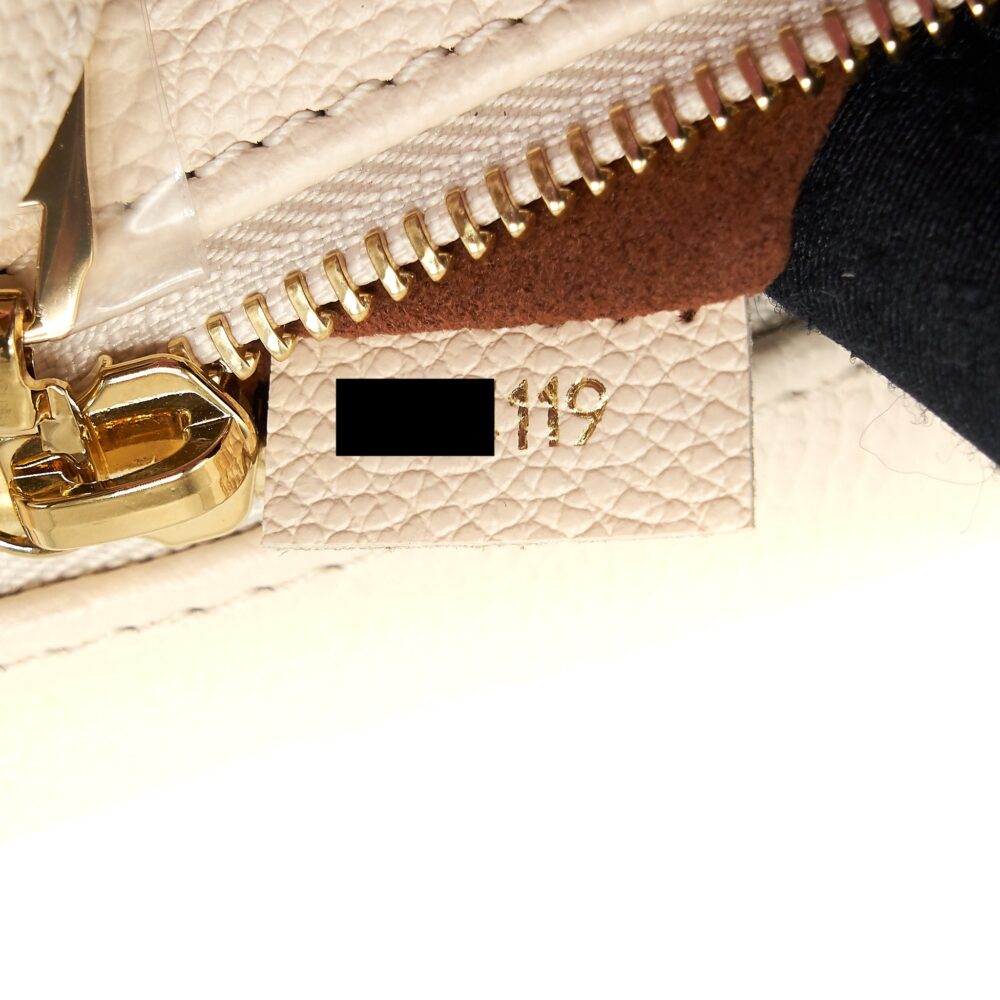 AAA Replica Louis Vuitton LV MONOGRAM EMPREINTE BUMBAG WHITE