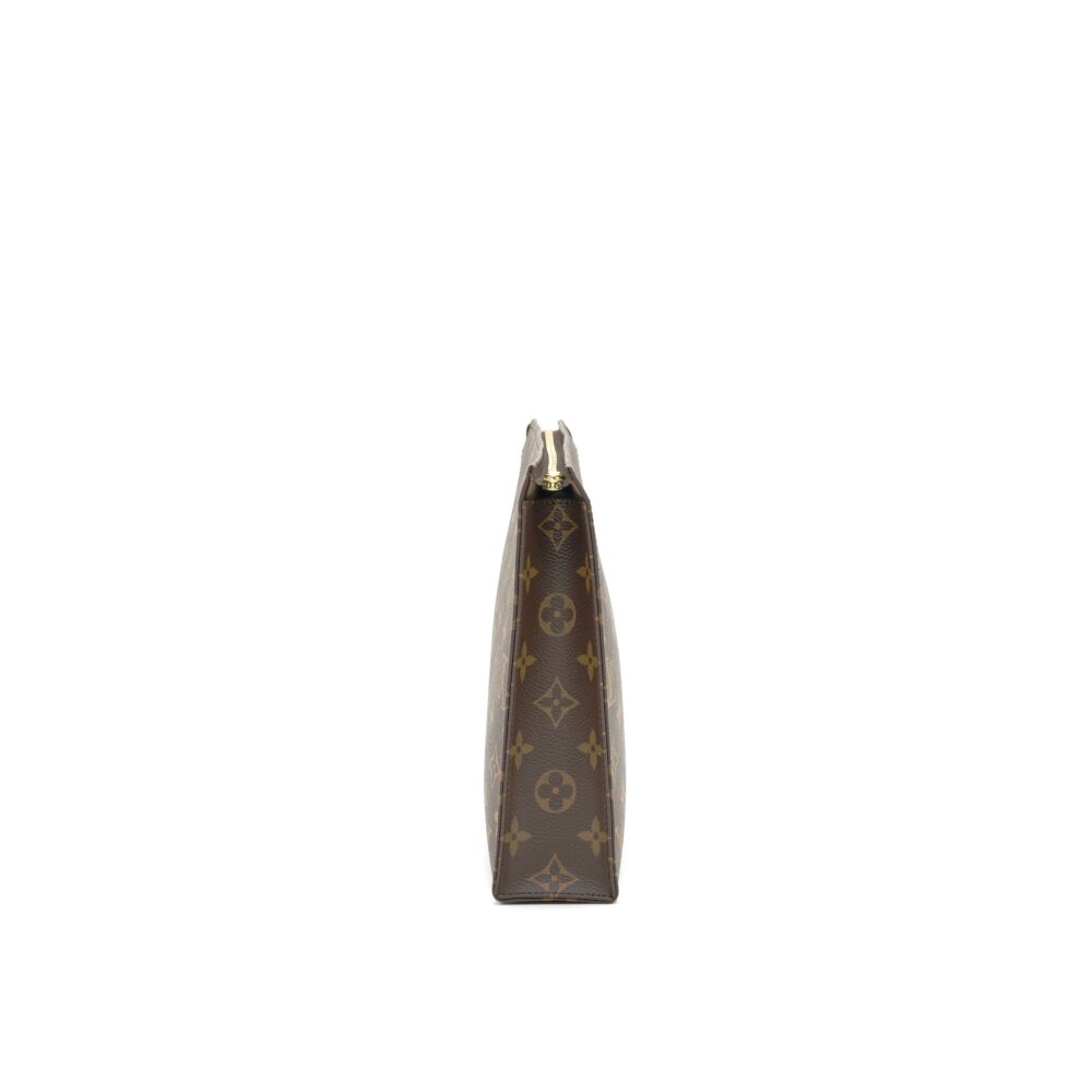AAA Replica Louis Vuitton LV TOILETRY POUCH SIZE 26 IN MONOGRAM