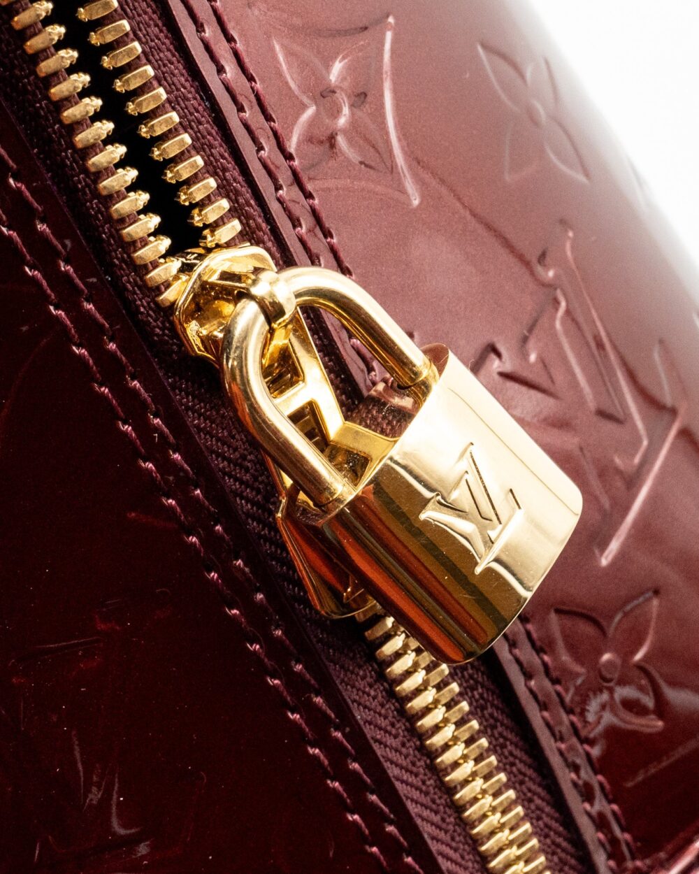 AAA Replica Louis Vuitton LV ALMA PM PATENT LEATHER AMARANTE GHW