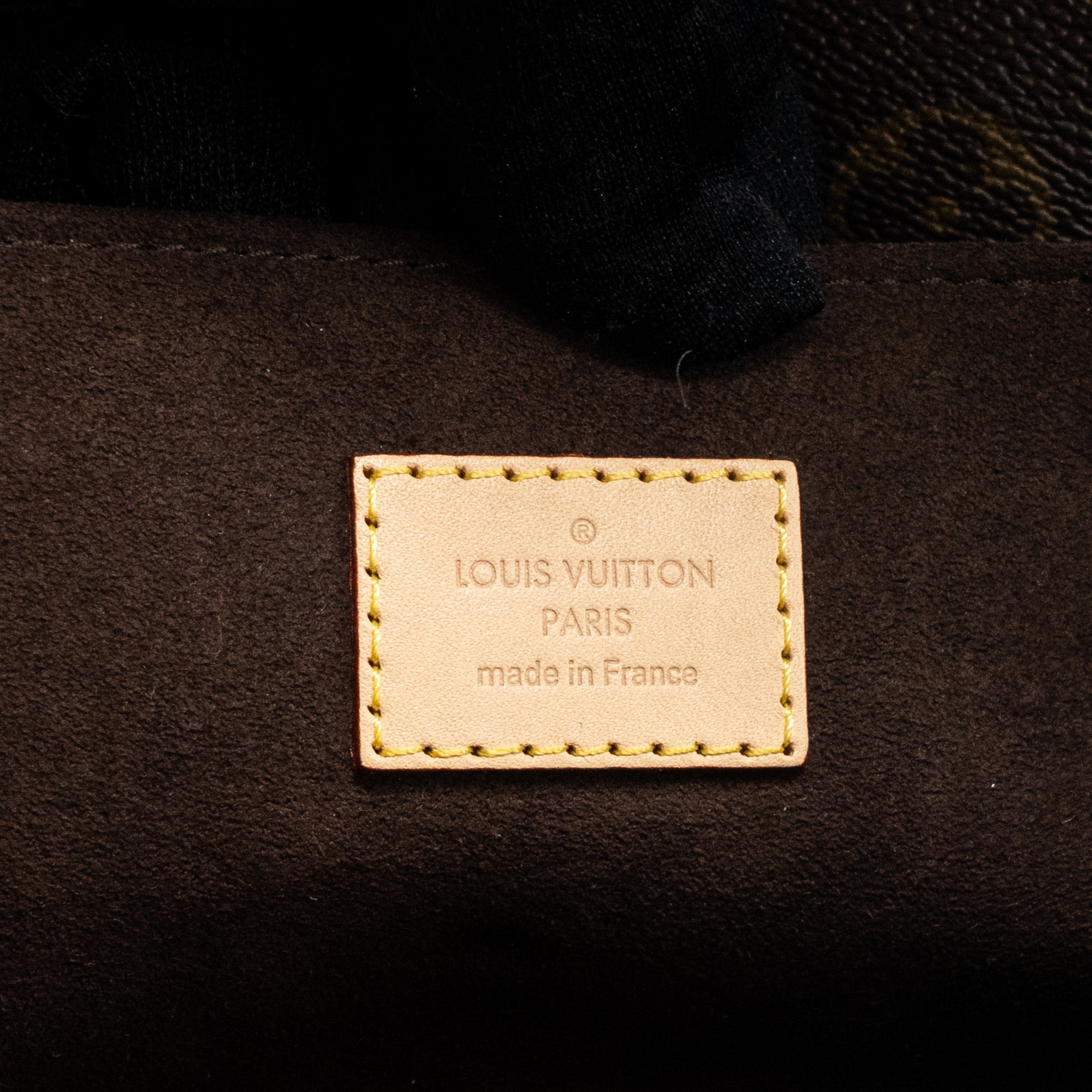 AAA Replica Louis Vuitton LV POCHETTE MÉTIS MONOGRAM CANVAS GHW
