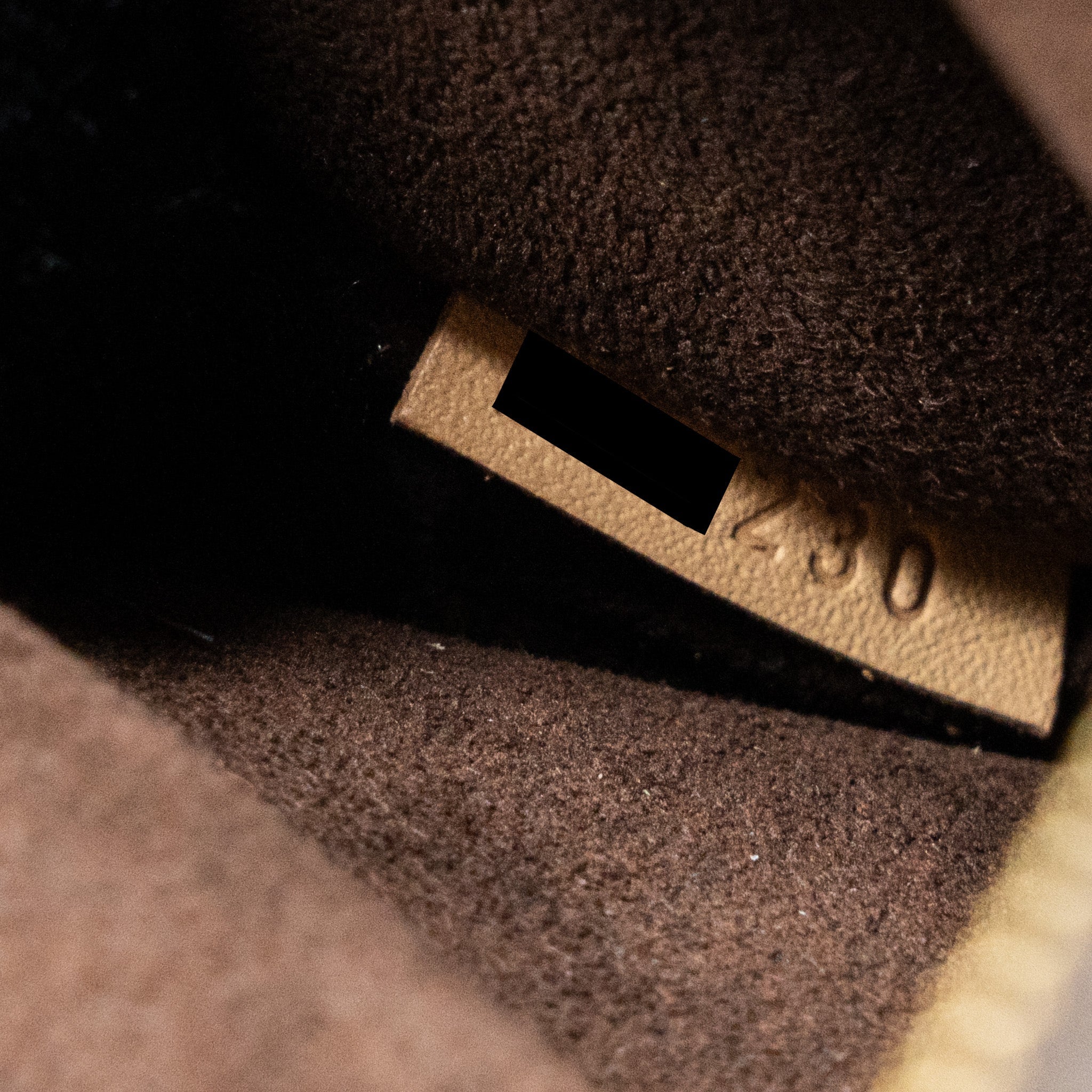 AAA Replica Louis Vuitton LV POCHETTE MÉTIS MONOGRAM CANVAS GHW