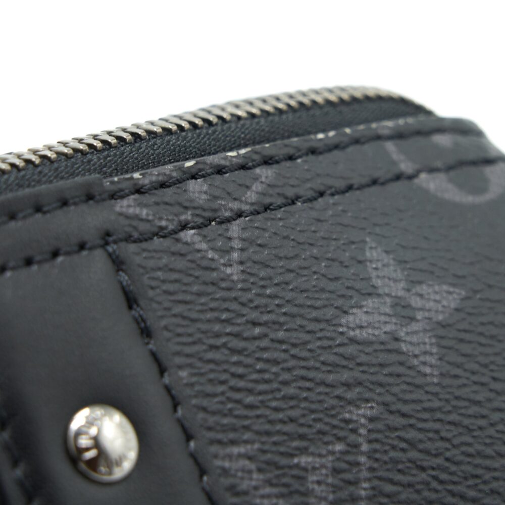 AAA Replica Louis Vuitton LV CITY KEEEPALL 27CM MONOGRAM ECLIPSE AND MONOGRAM ECLIPSE REVERSE