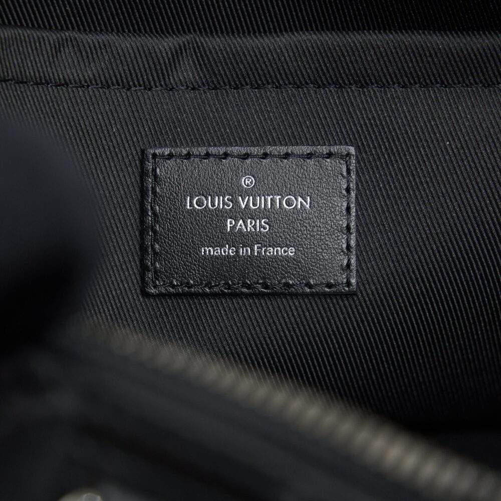 AAA Replica Louis Vuitton LV CITY KEEEPALL 27CM MONOGRAM ECLIPSE AND MONOGRAM ECLIPSE REVERSE