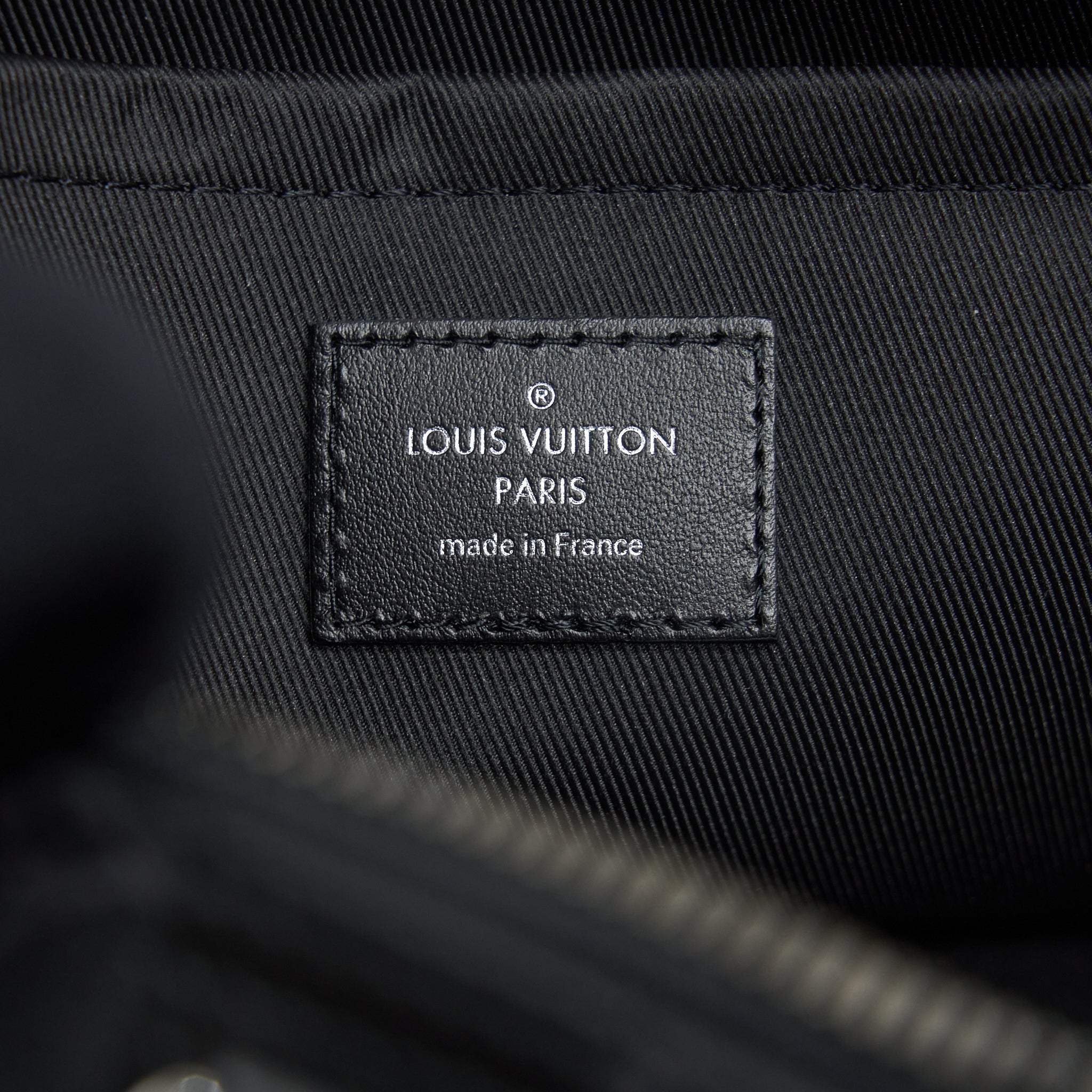 AAA Replica Louis Vuitton LV CITY KEEEPALL 27CM MONOGRAM ECLIPSE AND MONOGRAM ECLIPSE REVERSE
