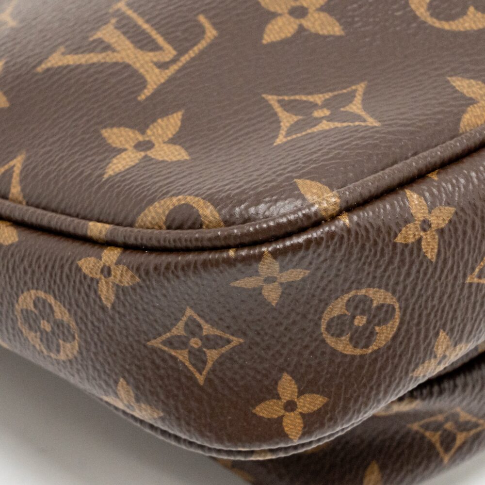 AAA Replica Louis Vuitton LV MULTI POCHETTE ACCESSORIES KHAKI STRAP MONOGRAM CANVAS GHW