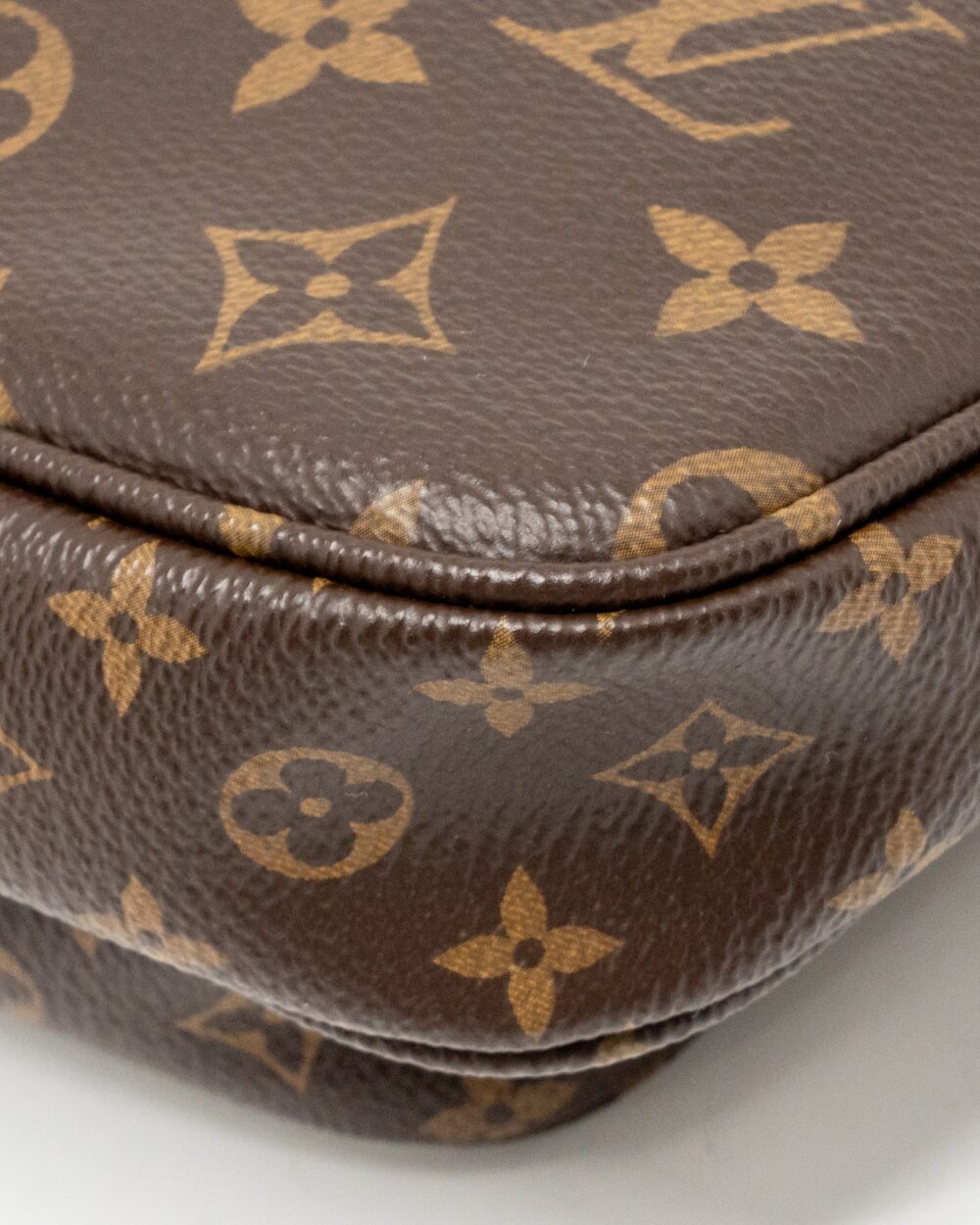 AAA Replica Louis Vuitton LV MULTI POCHETTE ACCESSORIES KHAKI STRAP MONOGRAM CANVAS GHW