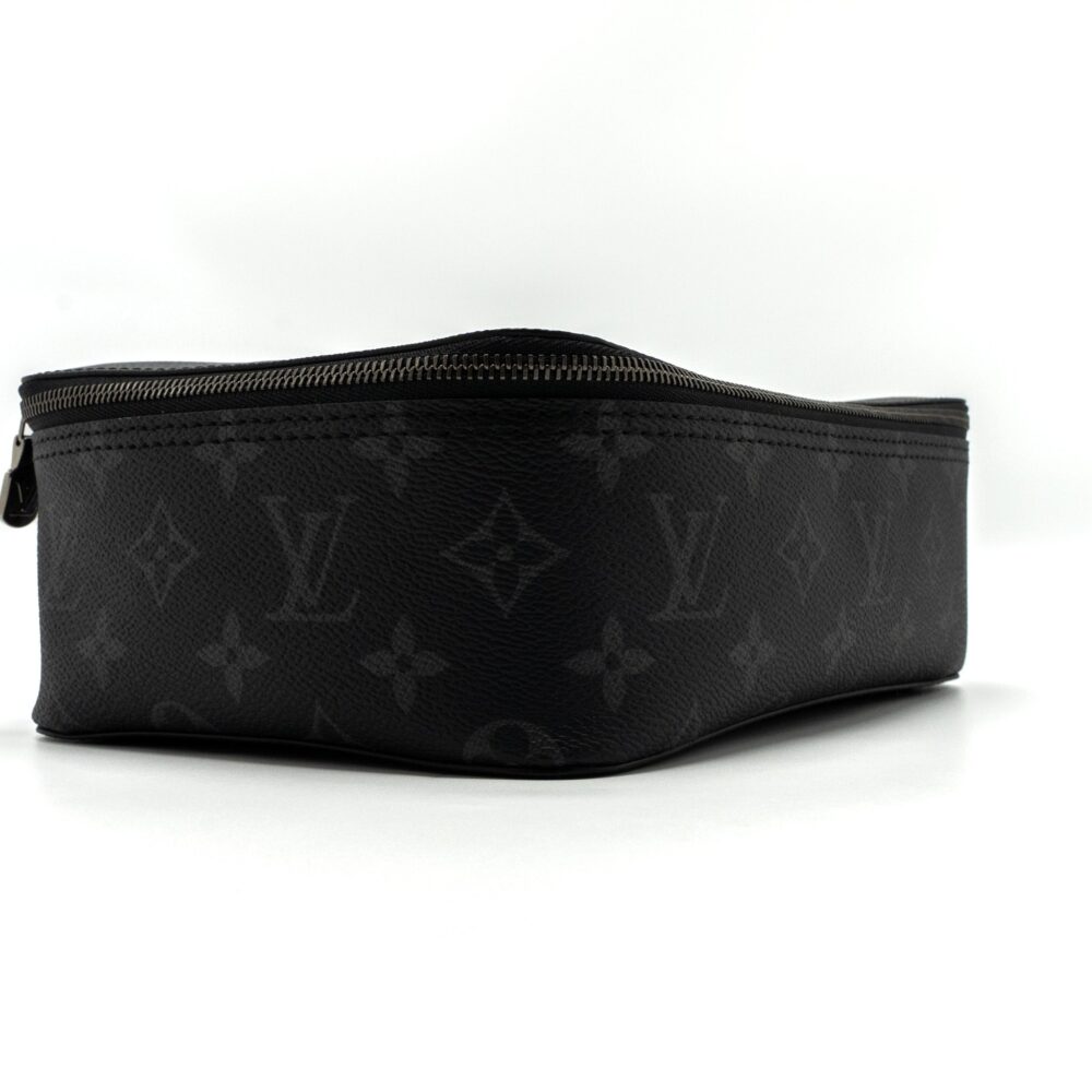 AAA Replica Louis Vuitton LV PACKING CUBE MM MONOGRAM ECLIPSE SHW