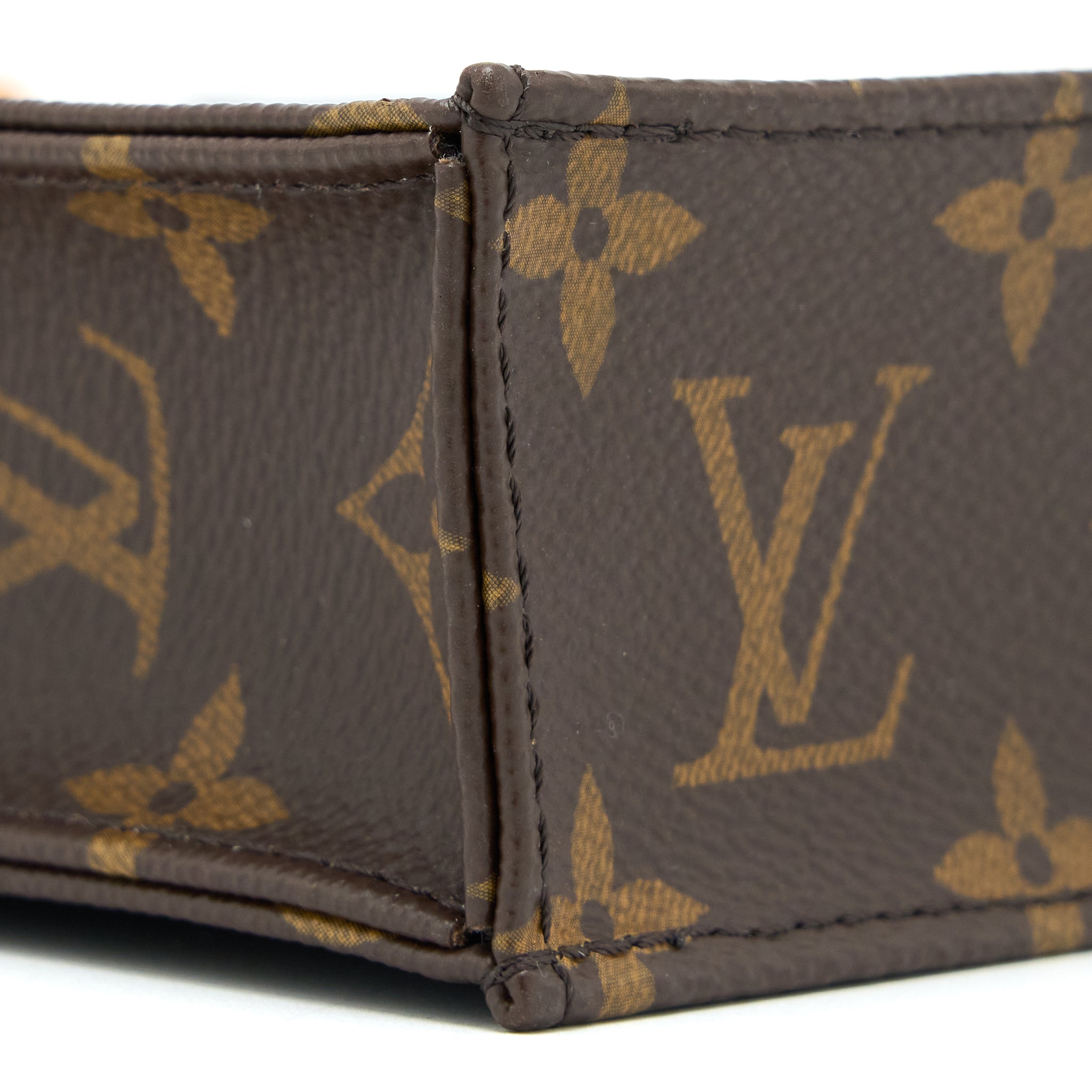 AAA Replica Louis Vuitton LV PETIT SAC PLAT MONOGRAM CANVAS GHW