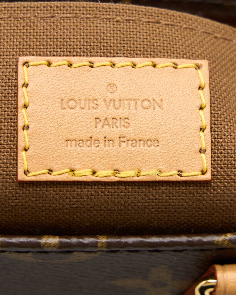 AAA Replica Louis Vuitton LV PETIT SAC PLAT MONOGRAM CANVAS GHW