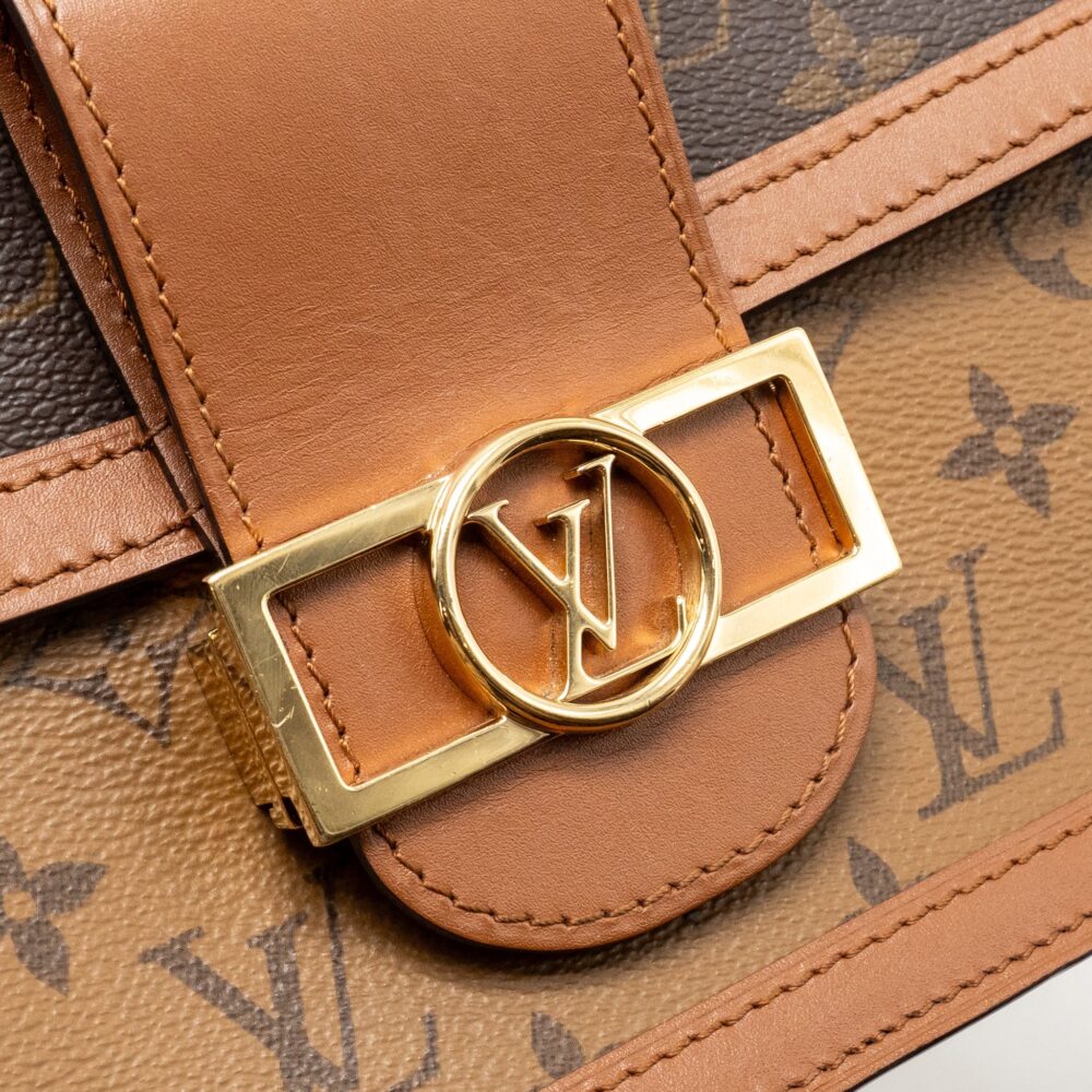 AAA Replica Louis Vuitton LV DAUPHINE MM MONOGRAM / MONOGRAM REVERSE CANVAS GHW