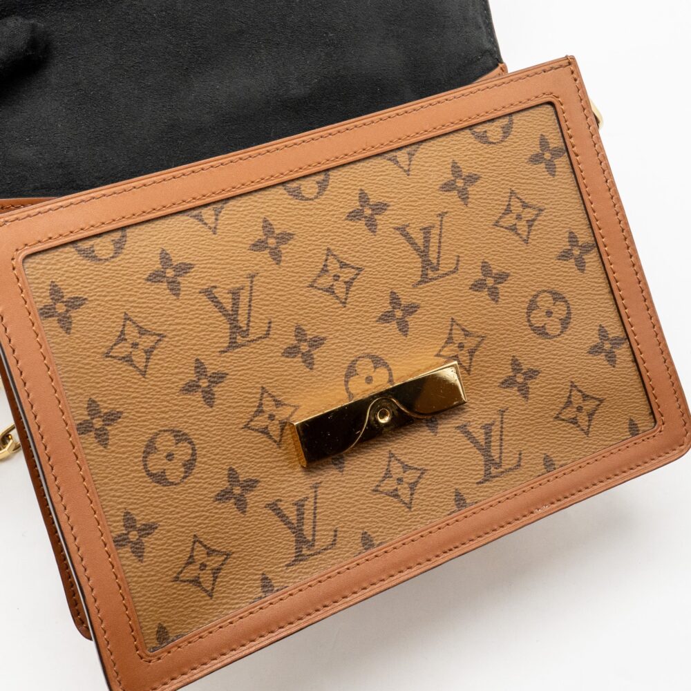 AAA Replica Louis Vuitton LV DAUPHINE MM MONOGRAM / MONOGRAM REVERSE CANVAS GHW