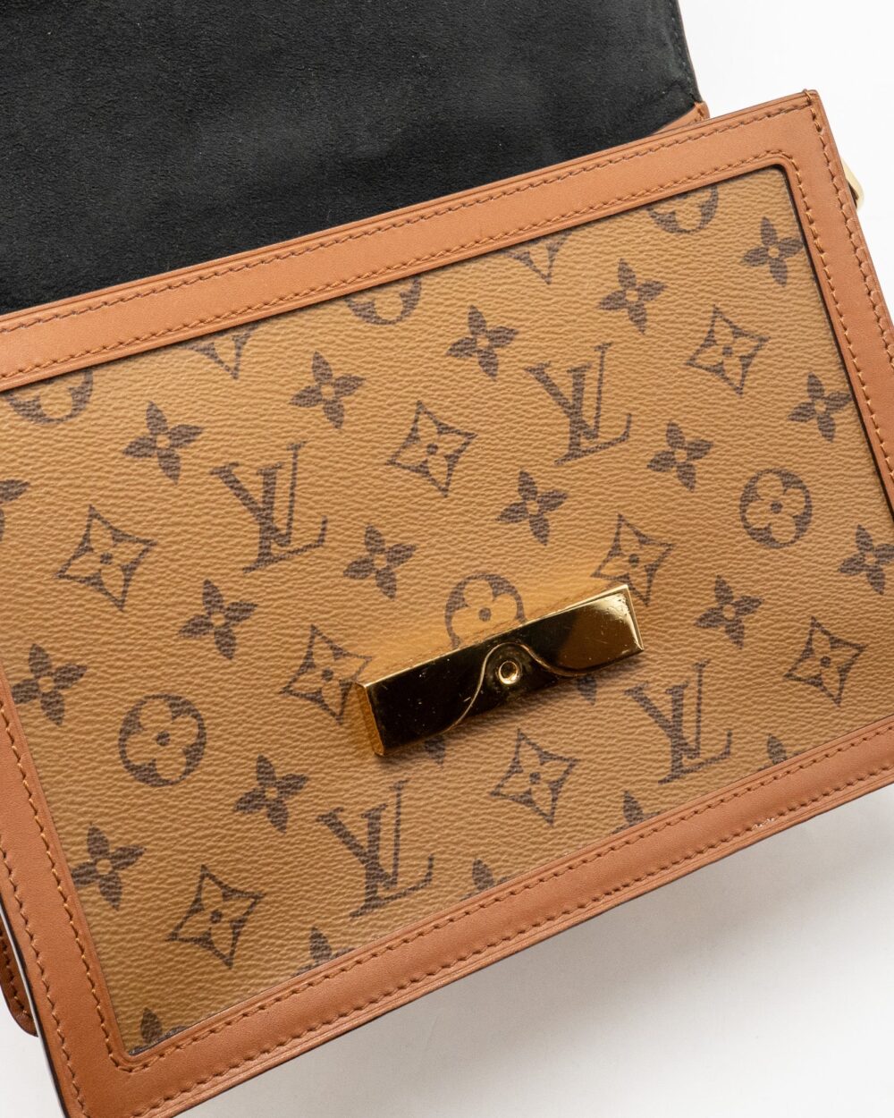 AAA Replica Louis Vuitton LV DAUPHINE MM MONOGRAM / MONOGRAM REVERSE CANVAS GHW