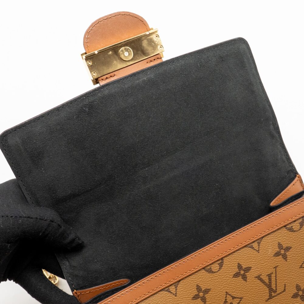 AAA Replica Louis Vuitton LV DAUPHINE MM MONOGRAM / MONOGRAM REVERSE CANVAS GHW