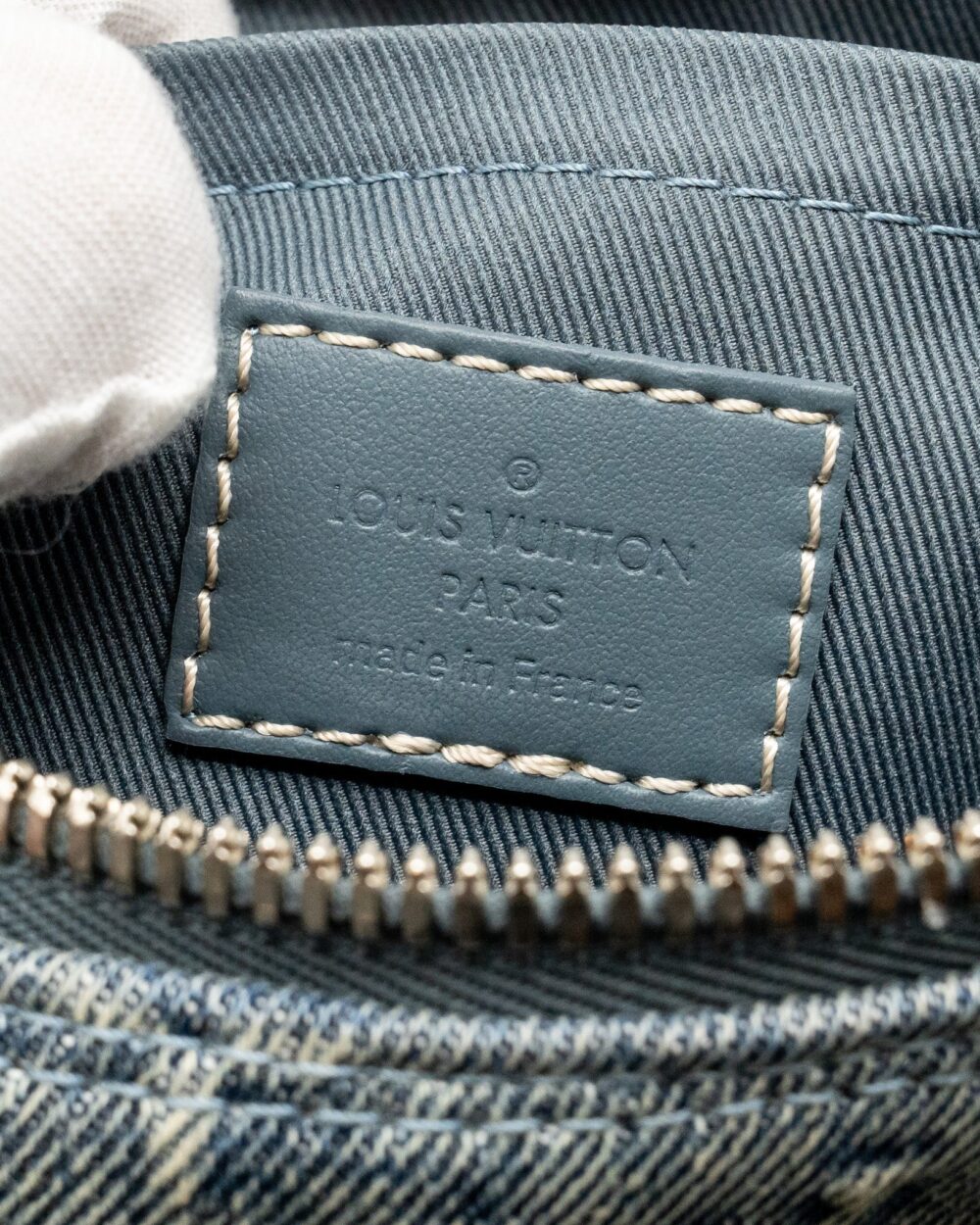 AAA Replica Louis Vuitton LV KEEPALL BANDOULIERE 25 WASHED DENIM CANVAS BLUE SHW