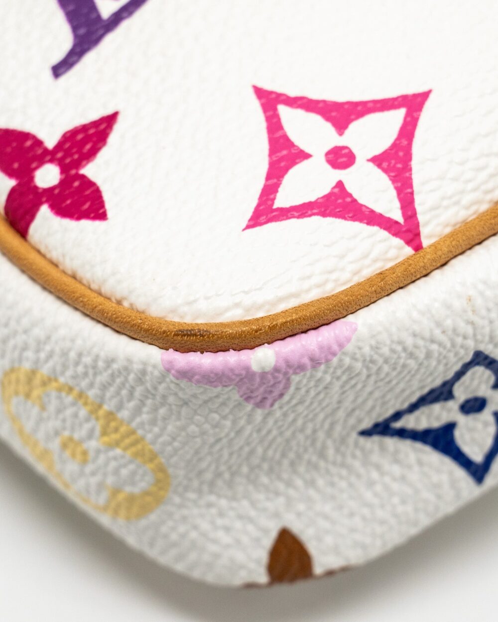 AAA Replica Louis Vuitton LV POCHETTE ACCESSORIES CANVAS WHITE MULTICOLOUR GHW