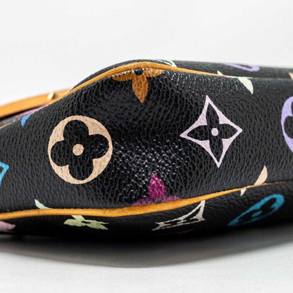 AAA Replica Louis Vuitton LV POCHETTE ACCESSORIES CANVAS BLACK MULTICOLOUR GHW