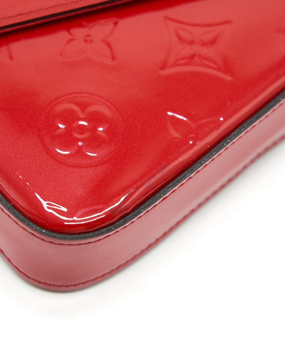 AAA Replica Louis Vuitton LV POCHETTE FELICIE MONOGRAM PATENT LEATHER