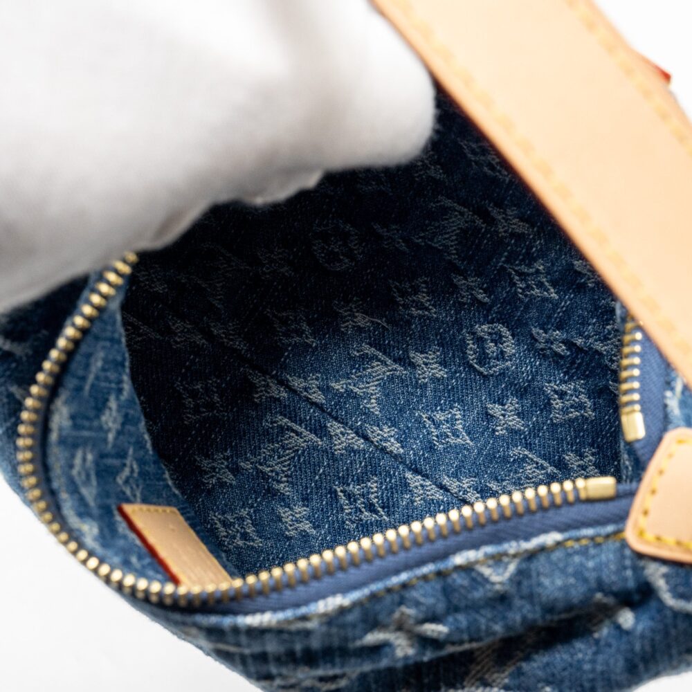 AAA Replica Louis Vuitton LV HILLS POCHETTE MONOGRAM DENIM BLUE GHW