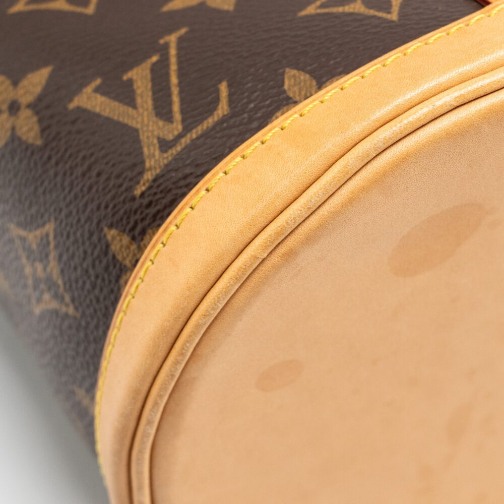 AAA Replica Louis Vuitton LV DUFFLE BAG MONOGRAM CANVAS GHW