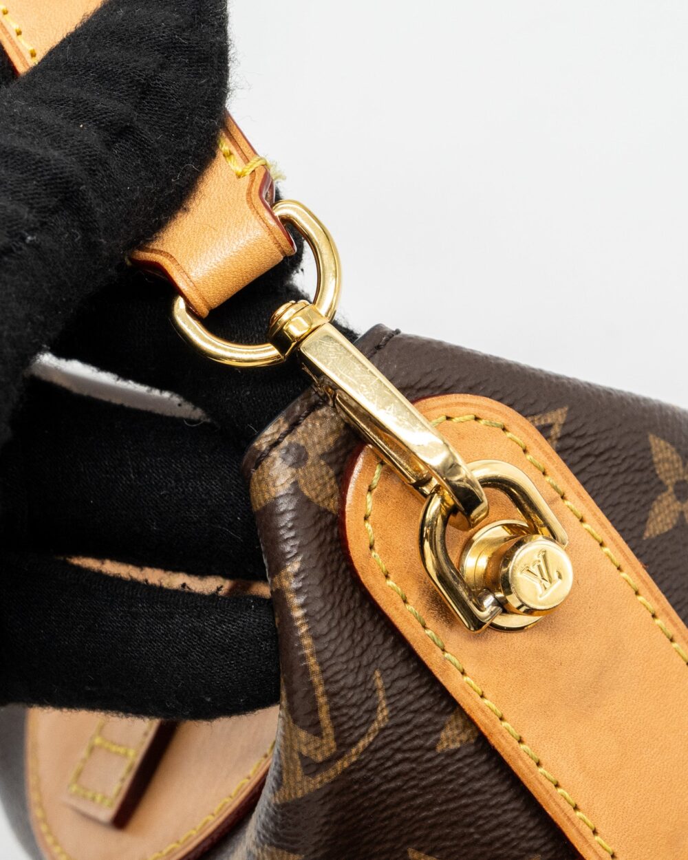 AAA Replica Louis Vuitton LV DUFFLE BAG MONOGRAM CANVAS GHW(NEW VERSION)
