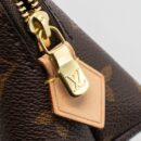 AAA Replica Louis Vuitton LV COSMETIC POUCH MONOGRAM CANVAS GHW