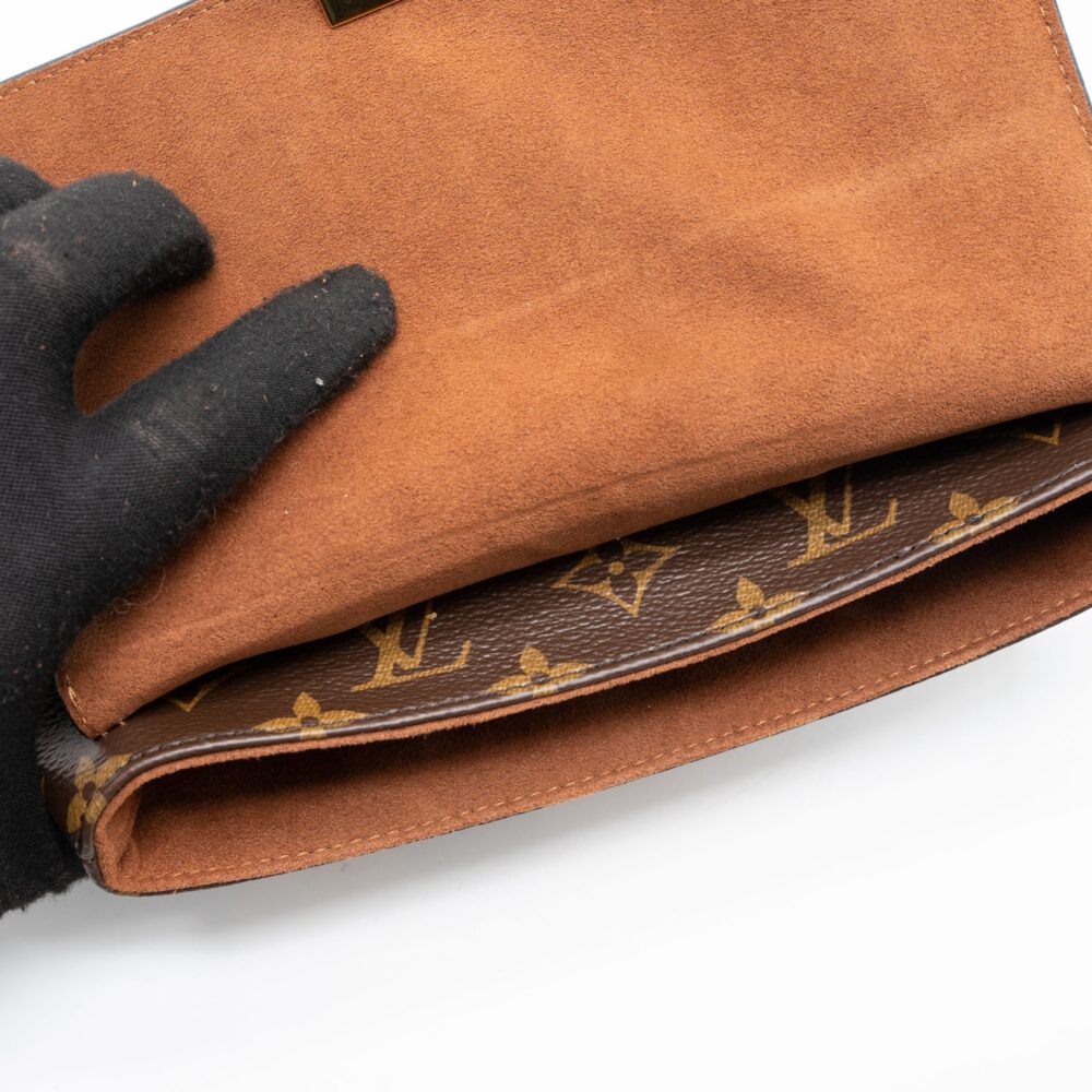 AAA Replica Louis Vuitton LV LOCKY BB MONOGRAM CANVAS/CARAMEL GHW