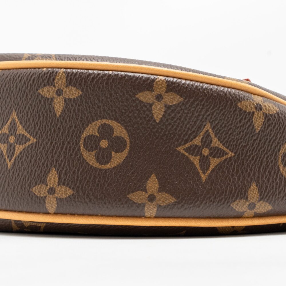 AAA Replica Louis Vuitton LV LOOP BAG MONOGRAM CANVAS GHW