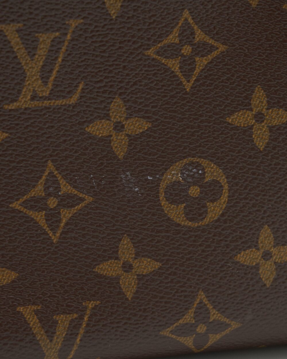 AAA Replica Louis Vuitton LV MONTAIGNE BAG MM MONOGRAM