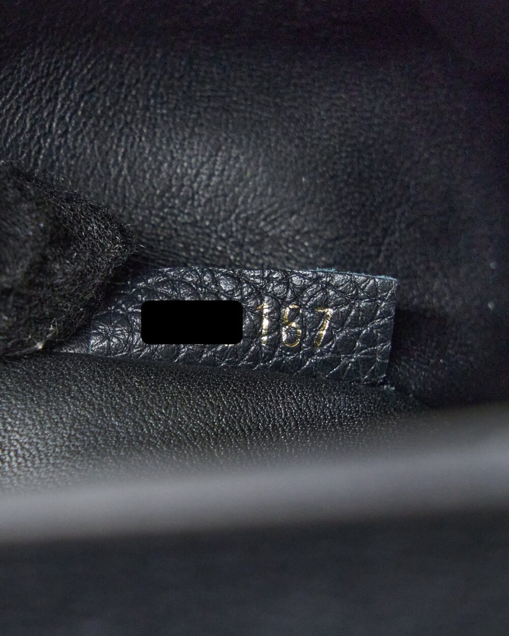 AAA Replica Louis Vuitton LV CITY STEAMER MM GRAINED CALFSKIN BLACK GHW