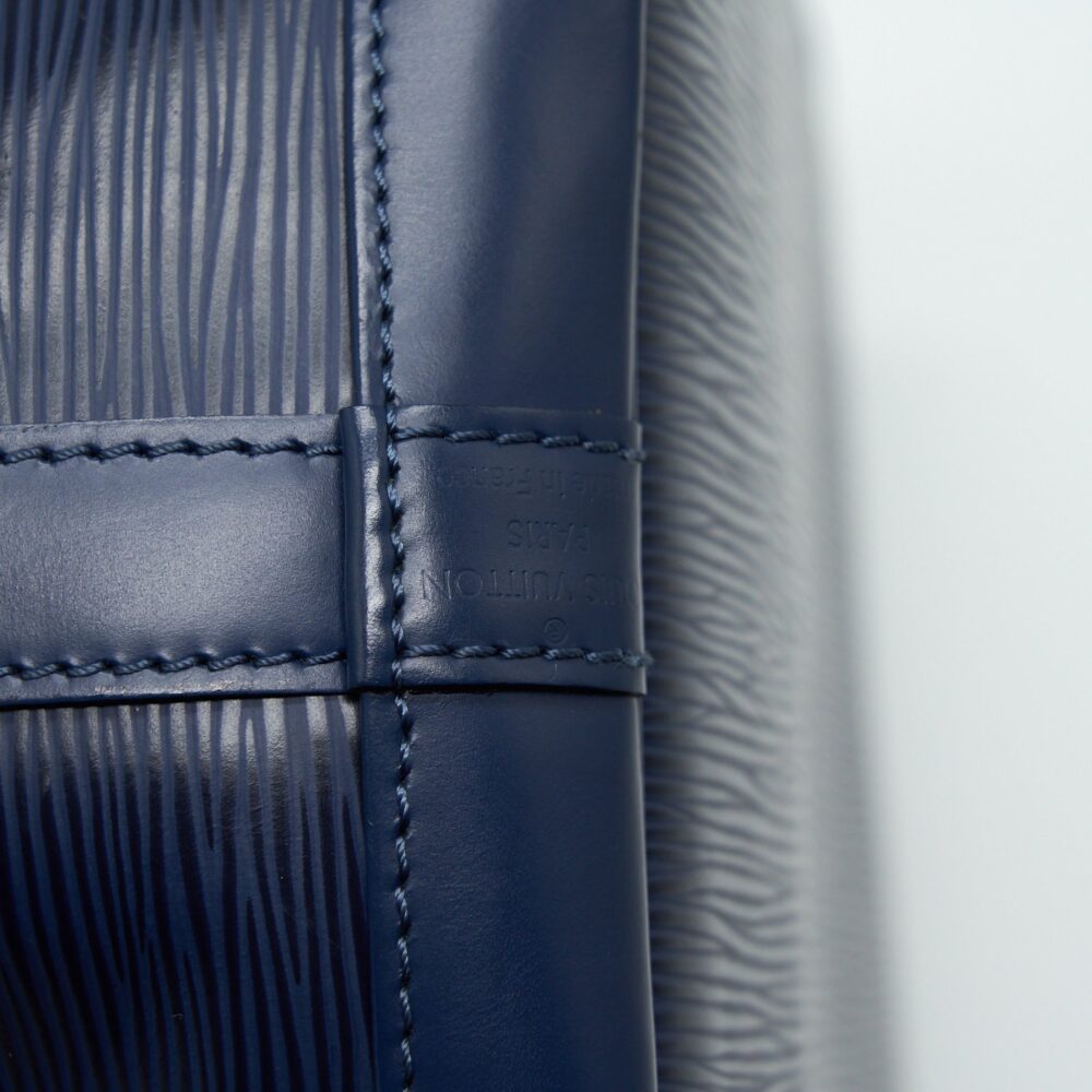 AAA Replica Louis Vuitton LV NOE BUCKET BAG EPI LEATHER NAVY SHW