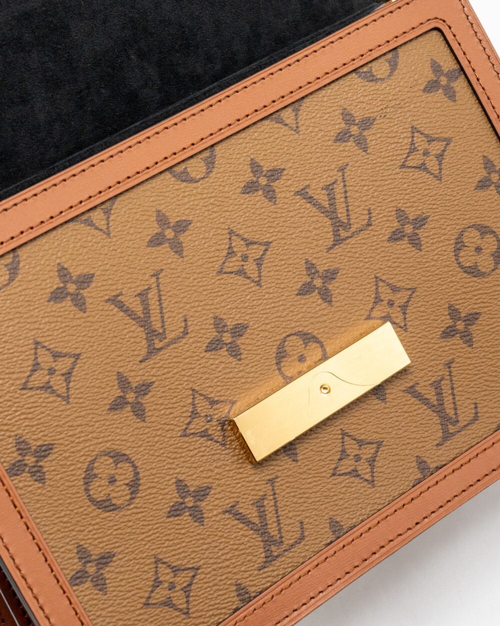 AAA Replica Louis Vuitton LV DAUPHINE MM MONOGRAM CANVAS GHW